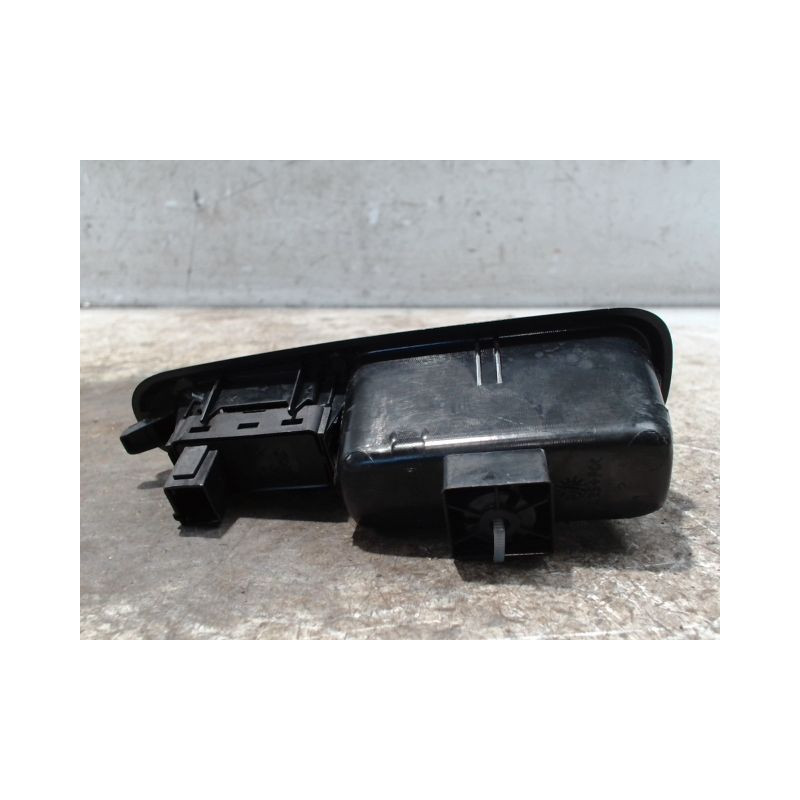 COMMANDE LEVE-GLACE PORTE ARG PEUGEOT 3008 2009-