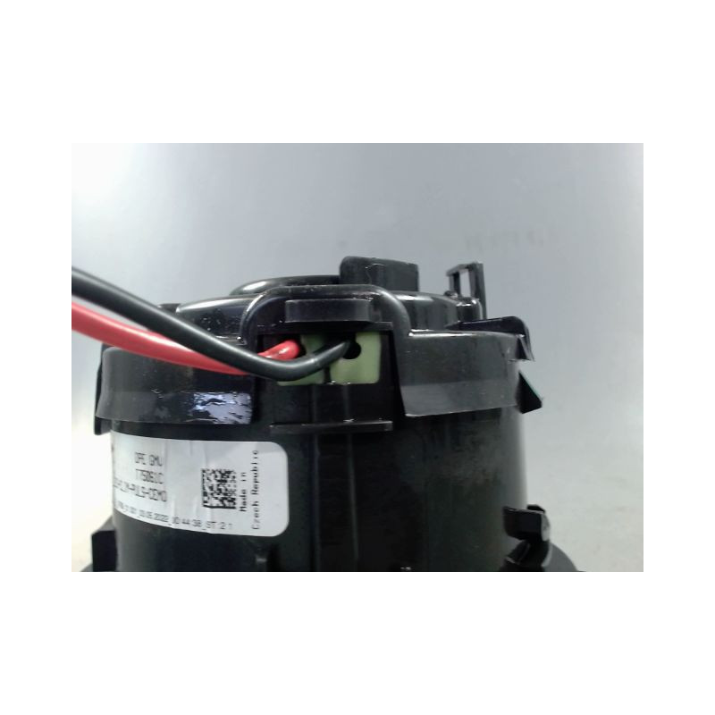 MOTEUR VENTILATEUR CHAUFFAGE PEUGEOT 308 2011-