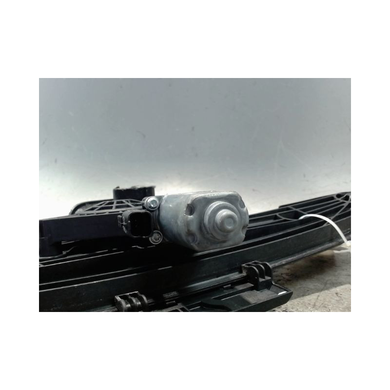 MECANISME+MOTEUR LEVE-GLACE ARRIERE DROIT PEUGEOT 308 2011-