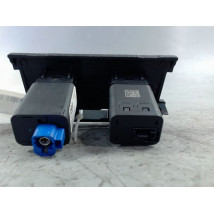 PORT USB/AUX PEUGEOT 308 2011-