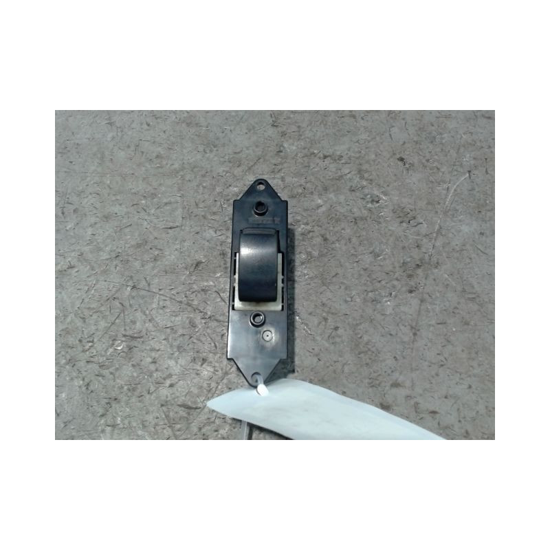 COMMANDE LEVE-GLACE PORTE AVD PEUGEOT 4008
