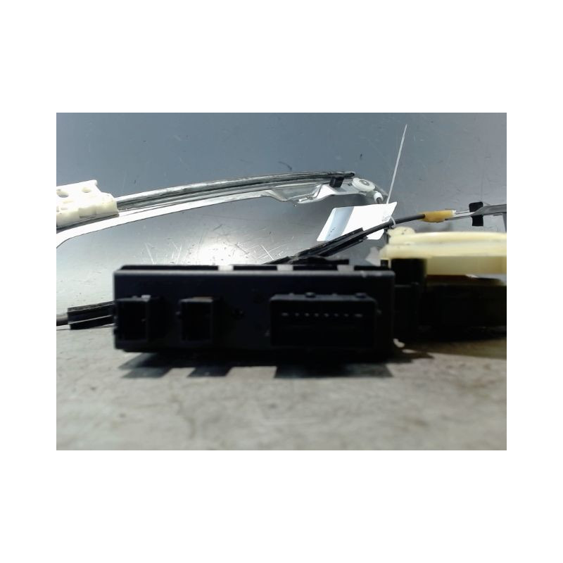 MECANISME+MOTEUR LEVE-GLACE AVANT DROIT CITROEN C4 PICASSO 007-