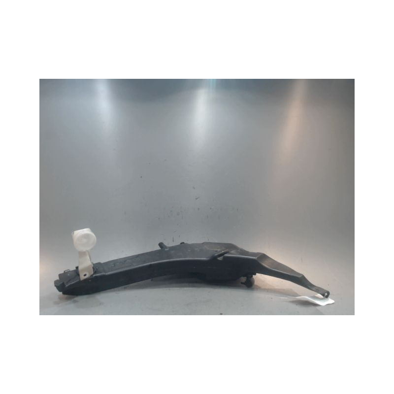RESERVOIR LAVE-GLACE AVANT PEUGEOT 308
