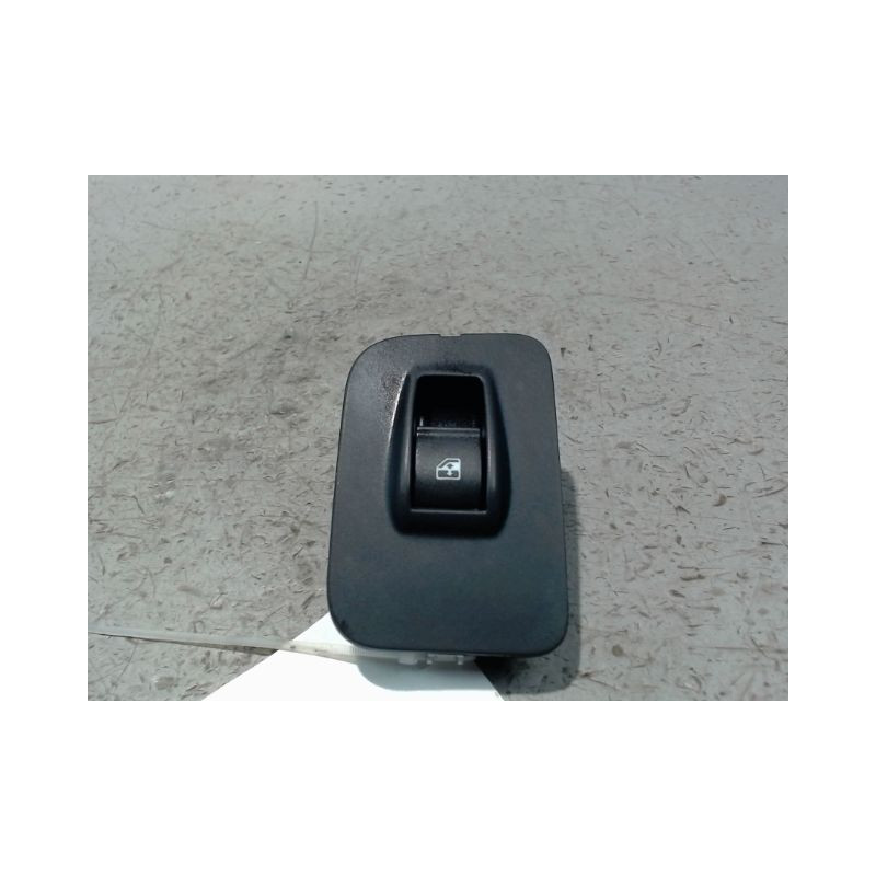 COMMANDE LEVE-GLACE PORTE AVD PEUGEOT BIPPER FOURGON 4P
