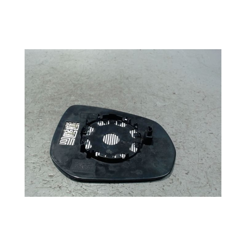 GLACE RETROVISEUR EXT G PEUGEOT 5008 2009-