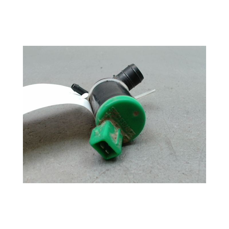 POMPE LAVE-GLACE AVANT PEUGEOT 406 BERL. Phase 2 1999-2004