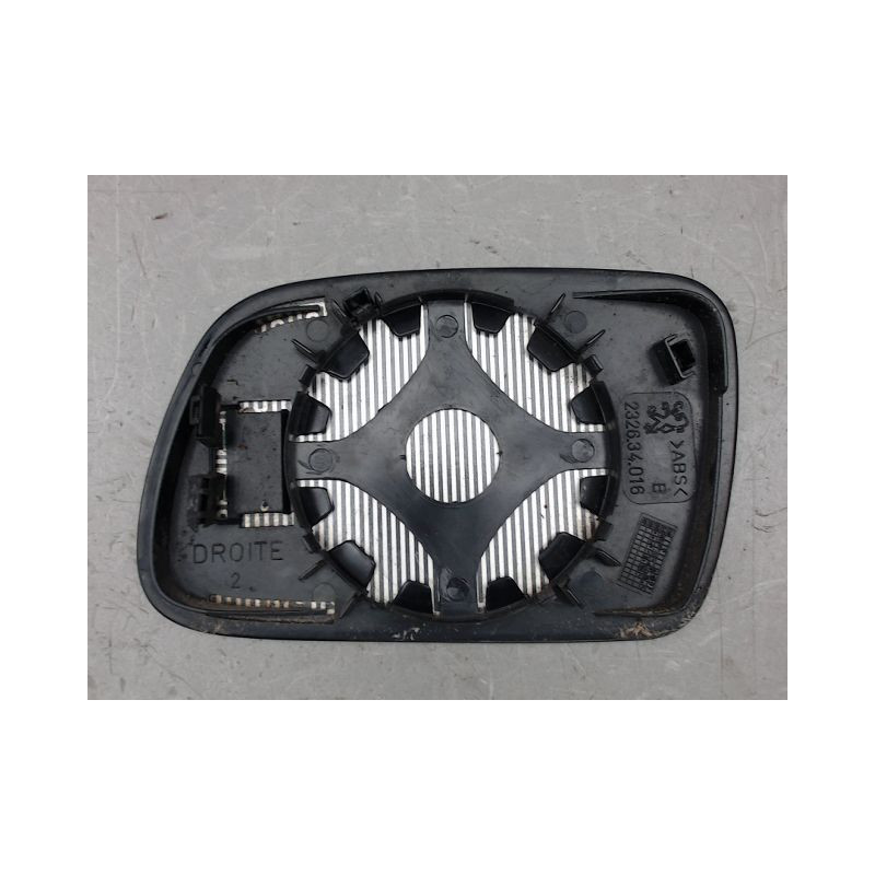 GLACE RETROVISEUR EXT D PEUGEOT 307