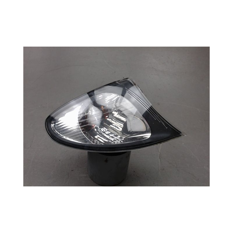 CLIGNOTANT DROIT B.M.W. SERIE 3