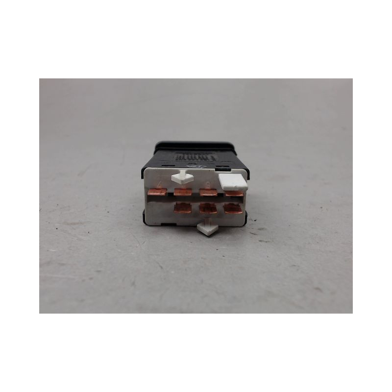 BOUTON DE WARNING VOLKSWAGEN GOLF