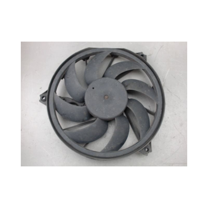 MOTEUR VENTILATEUR RADIATEUR PEUGEOT 206