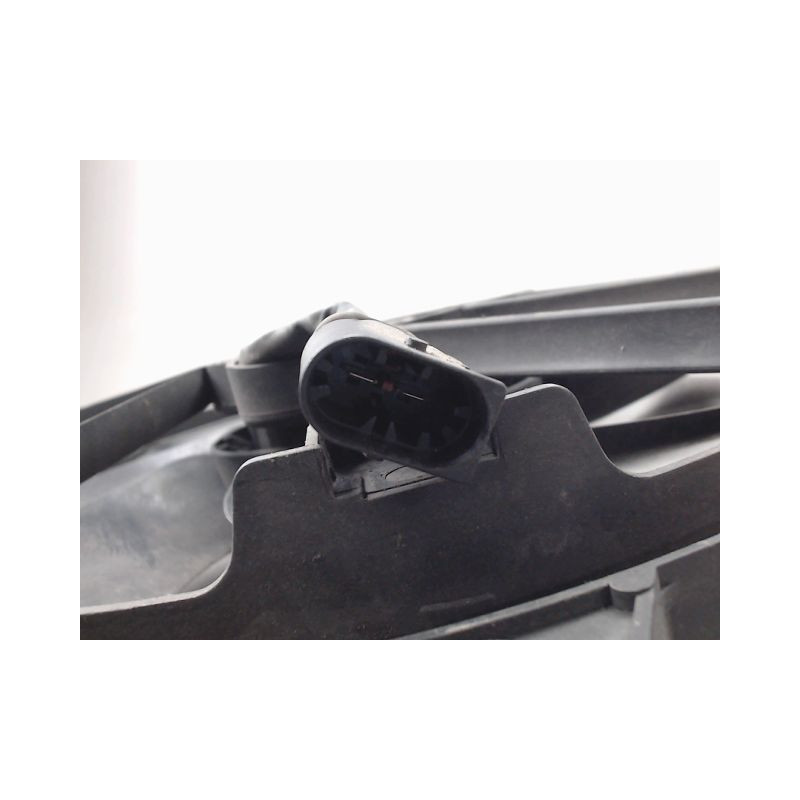 MOTEUR VENTILATEUR RADIATEUR PEUGEOT 206