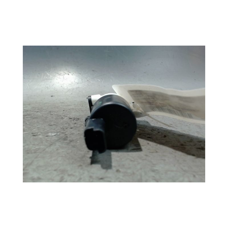 POMPE LAVE-GLACE AVANT PEUGEOT PARTNER FGT 2002-
