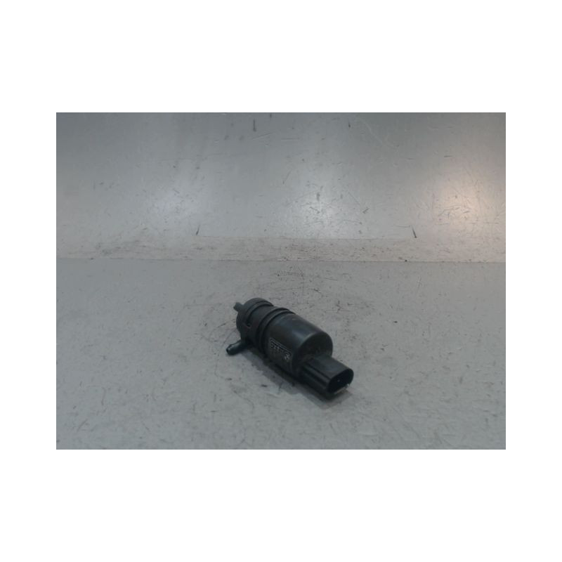 POMPE LAVE-GLACE ARRIERE BMW SERIE 1