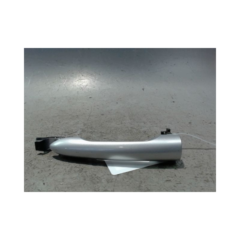 POIGNEE EXTERIEURE PORTE AVANT DROIT RENAULT KANGOO