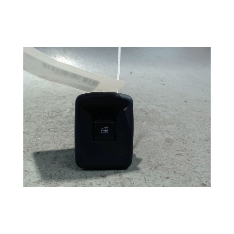 COMMANDE LEVE-GLACE PORTE AVD RENAULT KANGOO