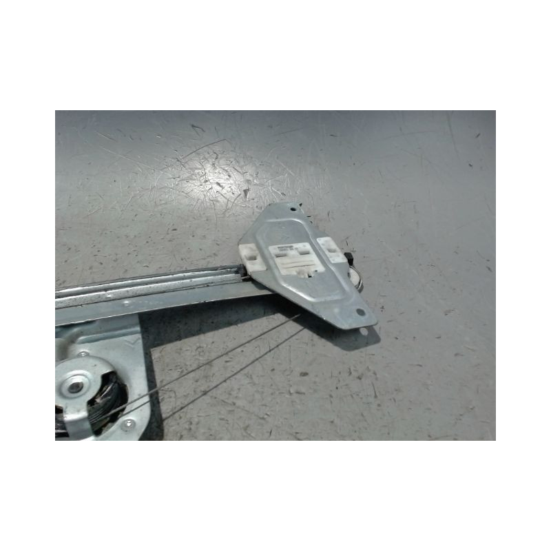 MECANISME+MOTEUR LEVE-GLACE AVANT DROIT PEUGEOT PARTNER FGT 2002-