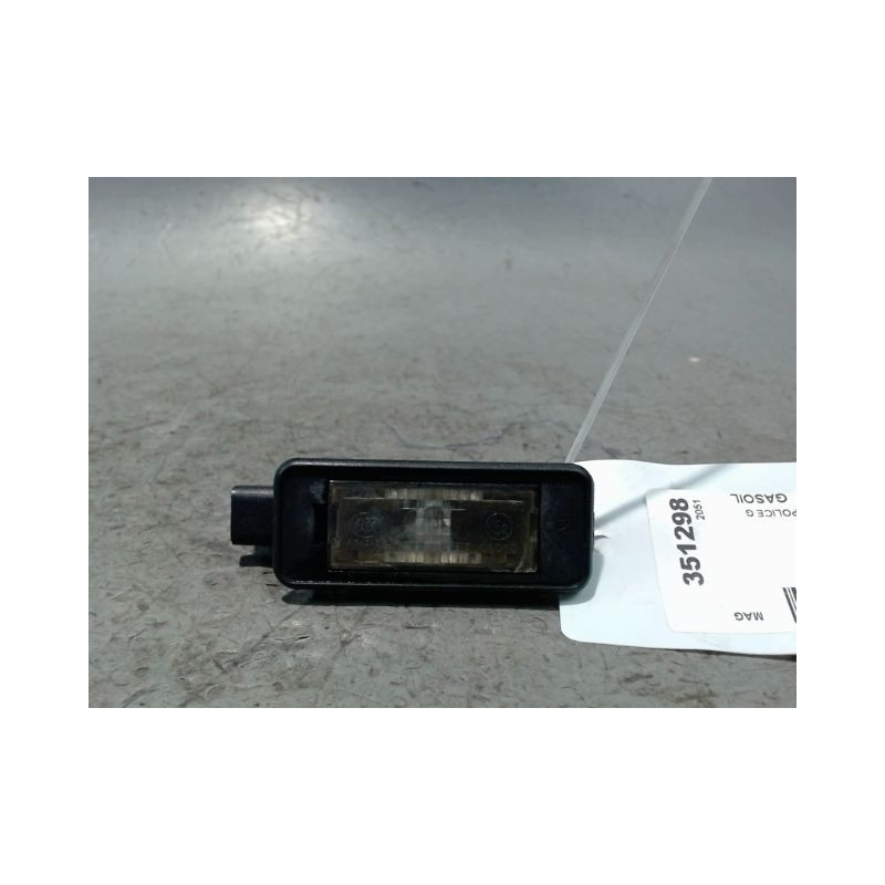 ECLAIREUR PLAQUE DE POLICE GAUCHE PEUGEOT 308 2011-