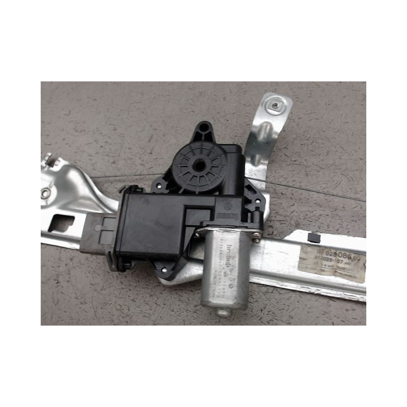 MECANISME LEVE-GLACE ARRIERE DROIT PEUGEOT 3008