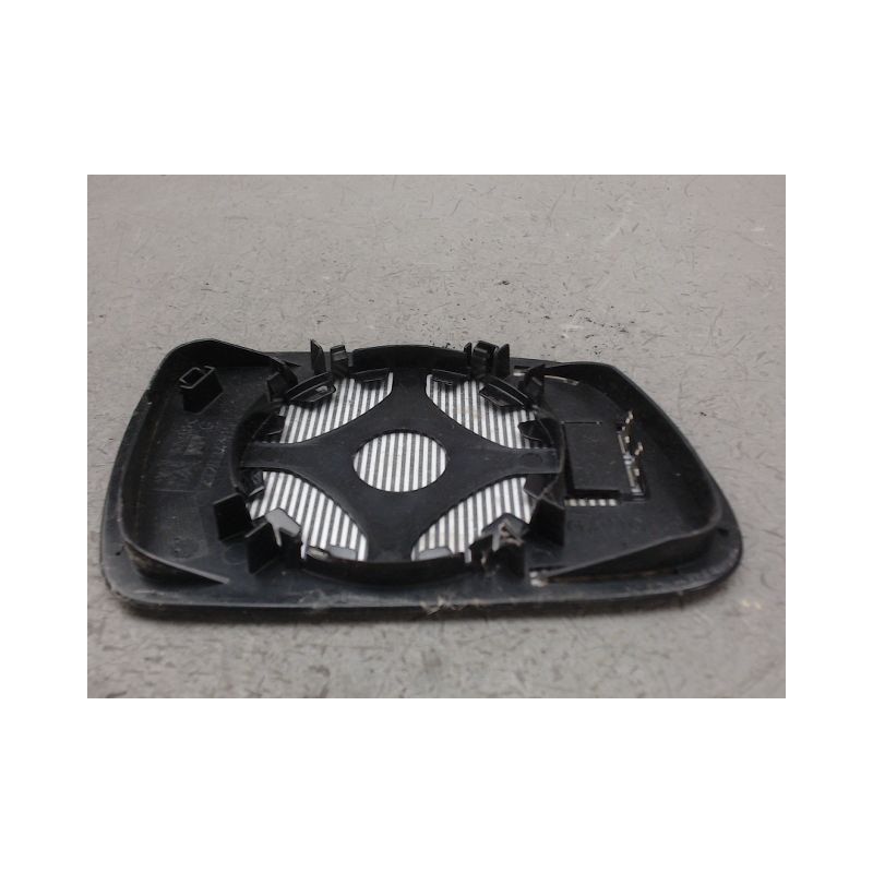 GLACE RETROVISEUR EXT G PEUGEOT 307