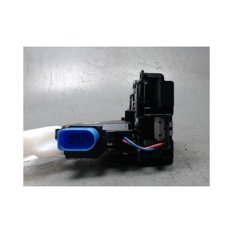 SYSTEME CONDAMNATION AVANT GAUCHE VOLKSWAGEN CADDY COMBI