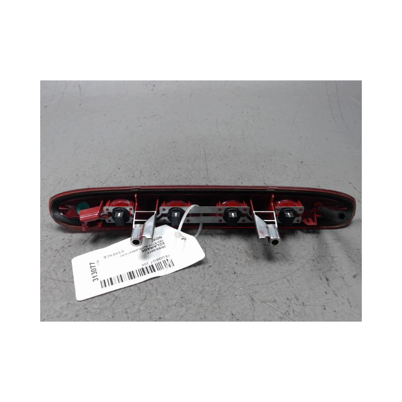 FEUX STOP SUPPLEMENTAIRE PEUGEOT 208