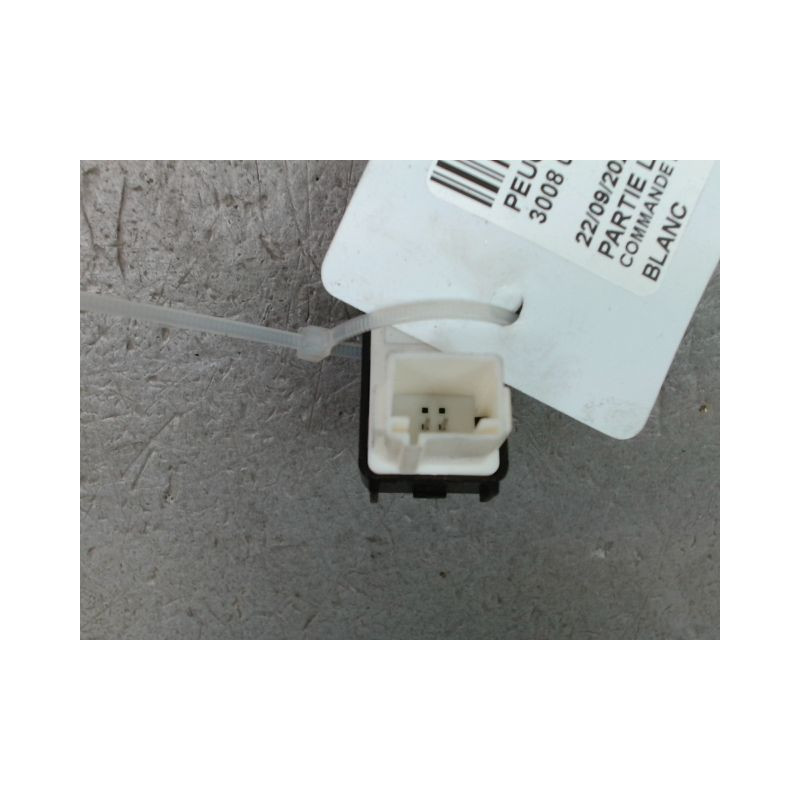 COMMANDE LEVE-GLACE PORTE ARG PEUGEOT 3008 2009-