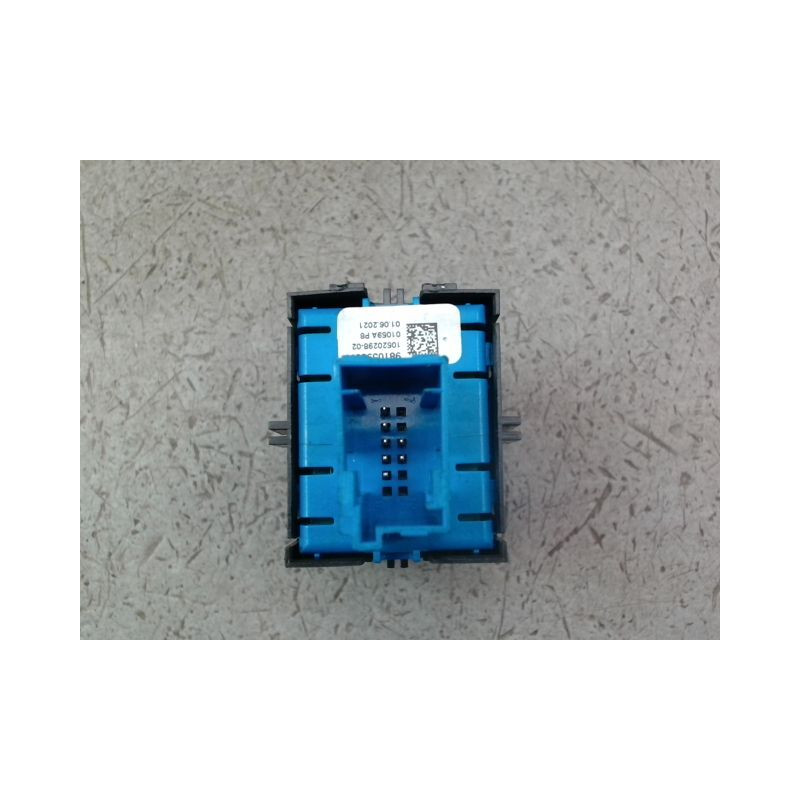 INTERIEUR COMMANDE FREIN A MAIN PEUGEOT 3008 2009-
