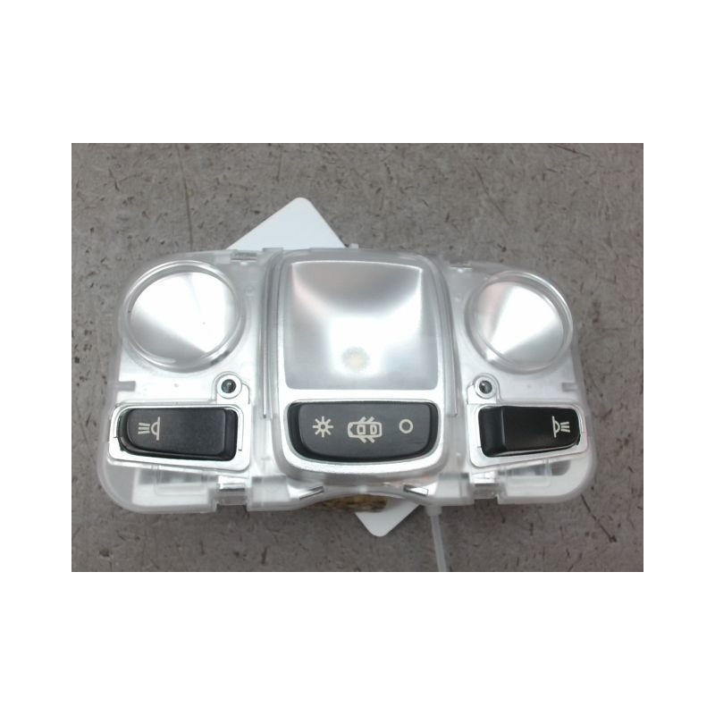 PLAFONNIER PEUGEOT 3008 2009-