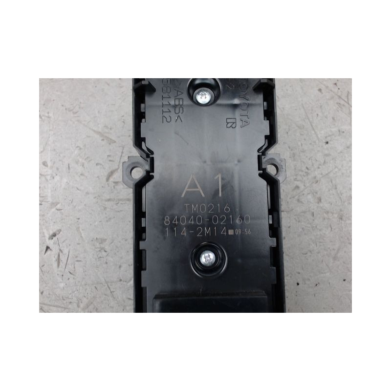 COMMANDE LEVE-GLACE PORTE AVG TOYOTA COROLLA