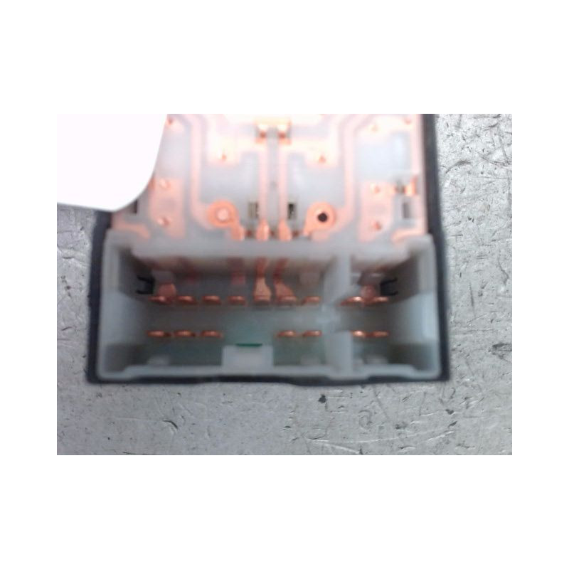 COMMANDE LEVE-GLACE PORTE AVG NISSAN MICRA 2005-2007