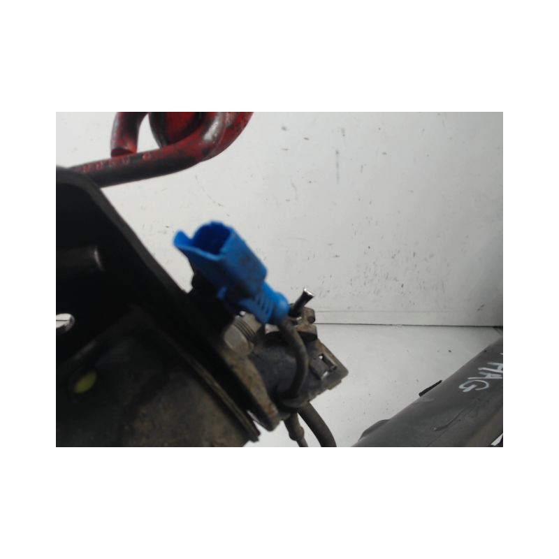 TRAIN ARRIERE PEUGEOT 208