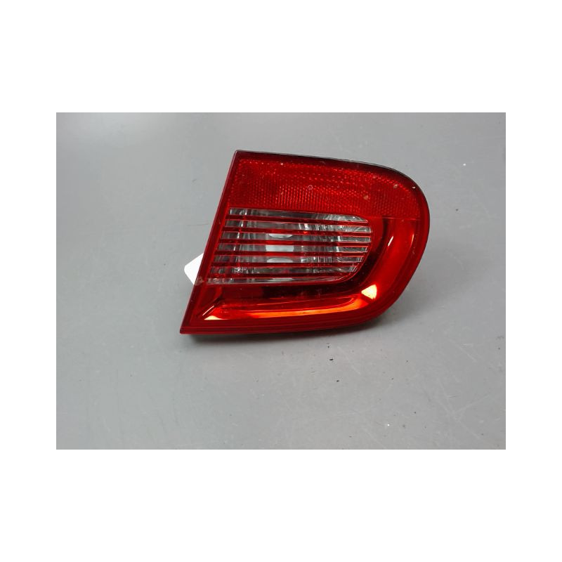 FEU ARRIERE INTERIEUR DROIT VOLKSWAGEN EOS CABRIO 2P Phase 1 2006-2011