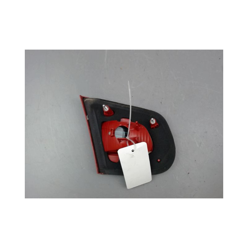 FEU ARRIERE INTERIEUR DROIT VOLKSWAGEN EOS CABRIO 2P Phase 1 2006-2011