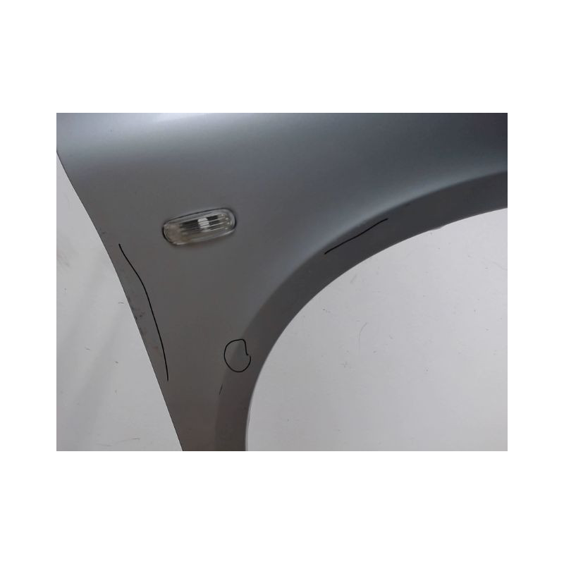 AILE AVANT DROIT FIAT MULTIPLA 2004-