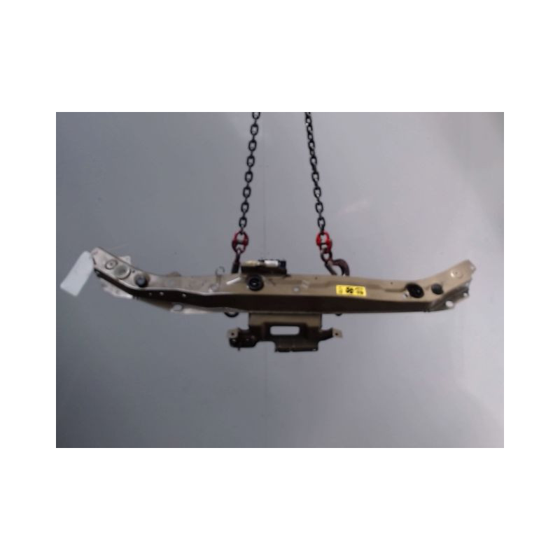 TRAVERSE SUPERIEURE ARMATURE AVANT NISSAN MICRA