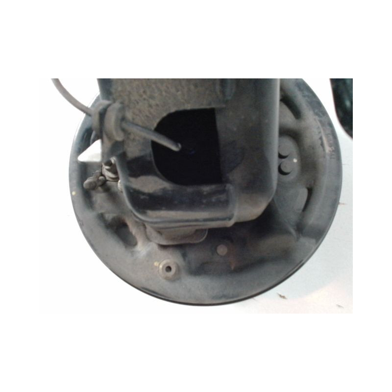 TRAIN ARRIERE NISSAN MICRA
