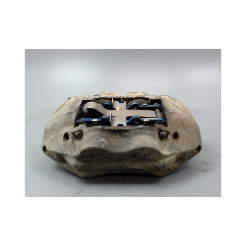 ETRIER DE FREIN AVANT GAUCHE TOYOTA HILUX SIMPLE CABINE 2006-