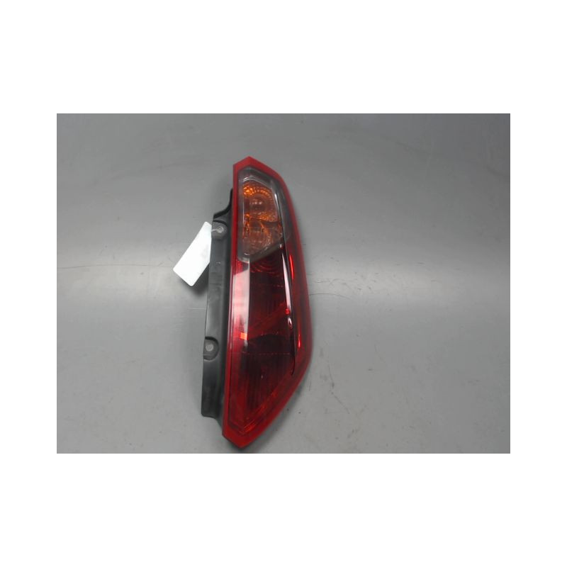 FEU ARRIERE DROIT FIAT PUNTO