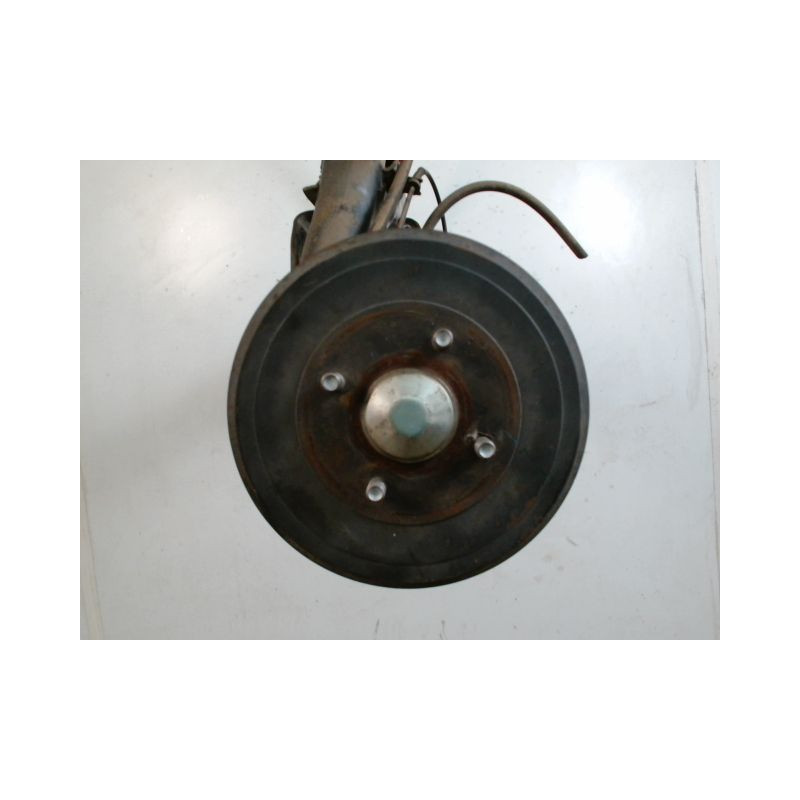 TRAIN ARRIERE NISSAN MICRA