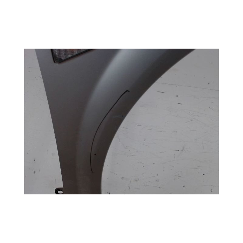 AILE AVANT DROIT RENAULT MEGANE II PH 2 ESTATE 03-05