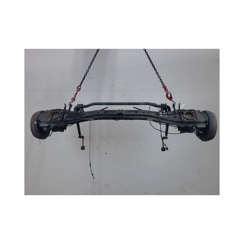 TRAIN ARRIERE NISSAN NV200