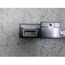 PORT USB/AUX PEUGEOT 208
