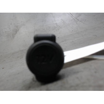 PRISE 12V AV PEUGEOT 2008