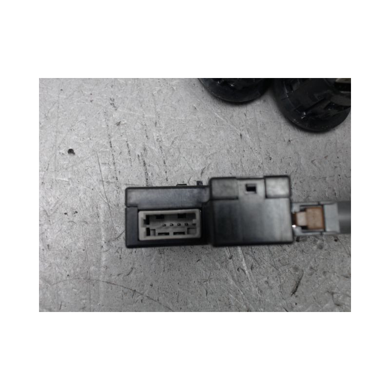 PORT USB/AUX PEUGEOT 208