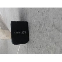 PRISE 12V AV TOYOTA AURIS