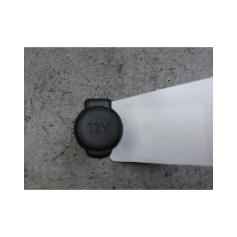 PRISE 12V AV CITROEN C3