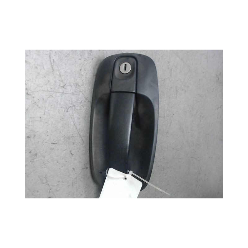 POIGNEE EXTERIEURE PORTE AVANT GAUCHE RENAULT TRAFIC