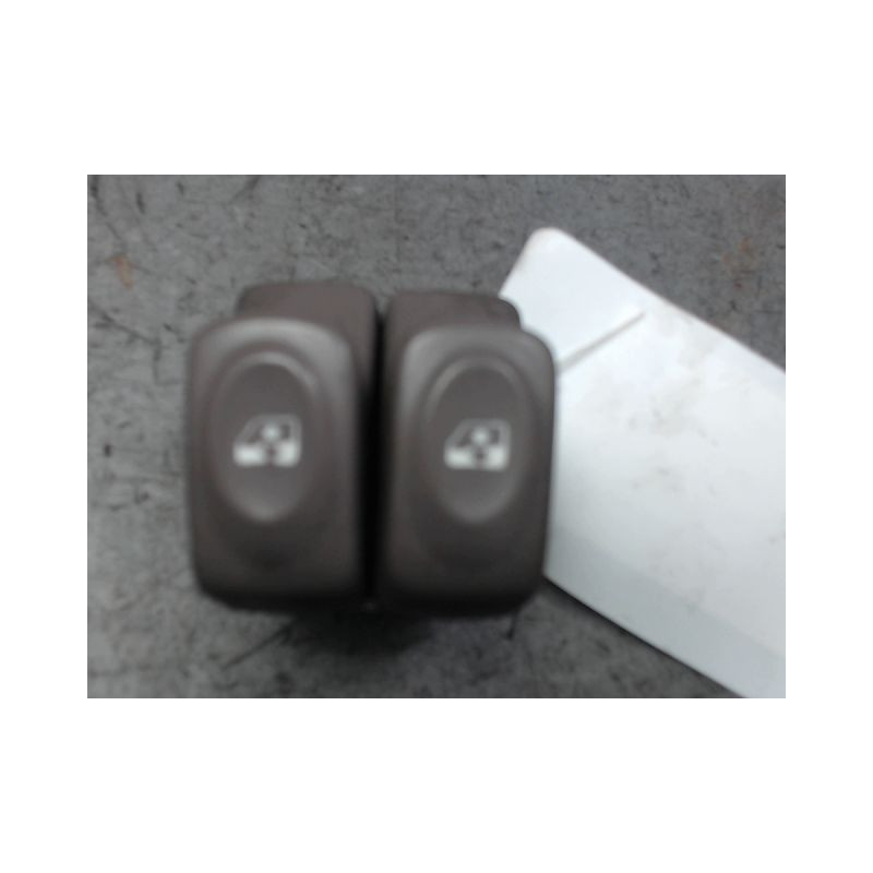 COMMANDE LEVE-GLACE PORTE AVG RENAULT TWINGO 93-98