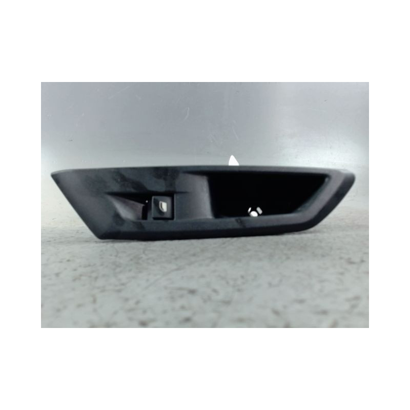 COMMANDE LEVE-GLACE PORTE ARD PEUGEOT 308 2011-