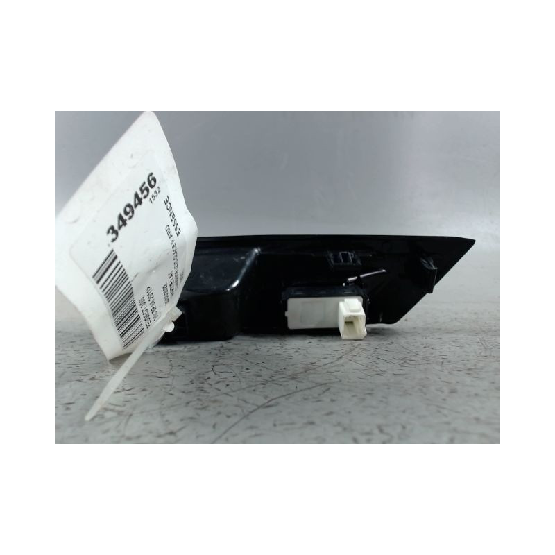COMMANDE LEVE-GLACE PORTE ARD PEUGEOT 308 2011-